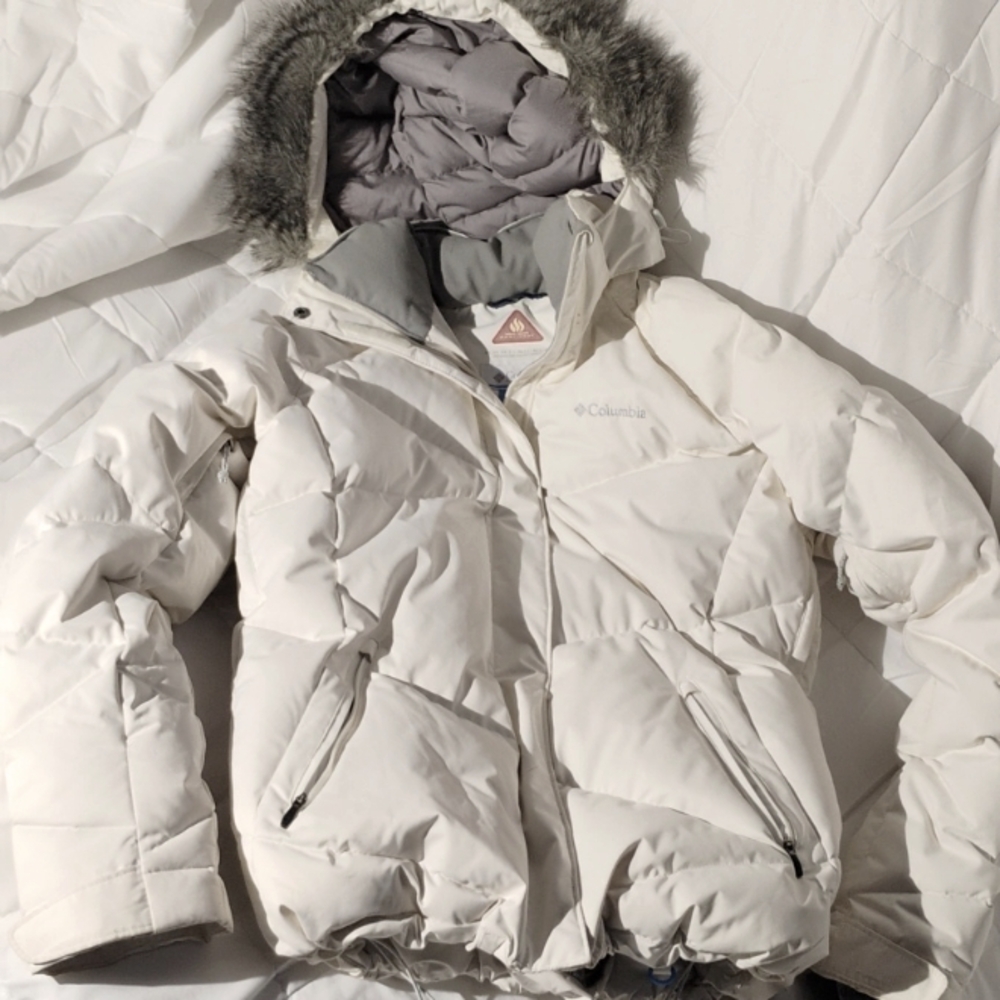 Columbia Omni-Heat Coat w/Omni-Shield Repellency. Womans Large